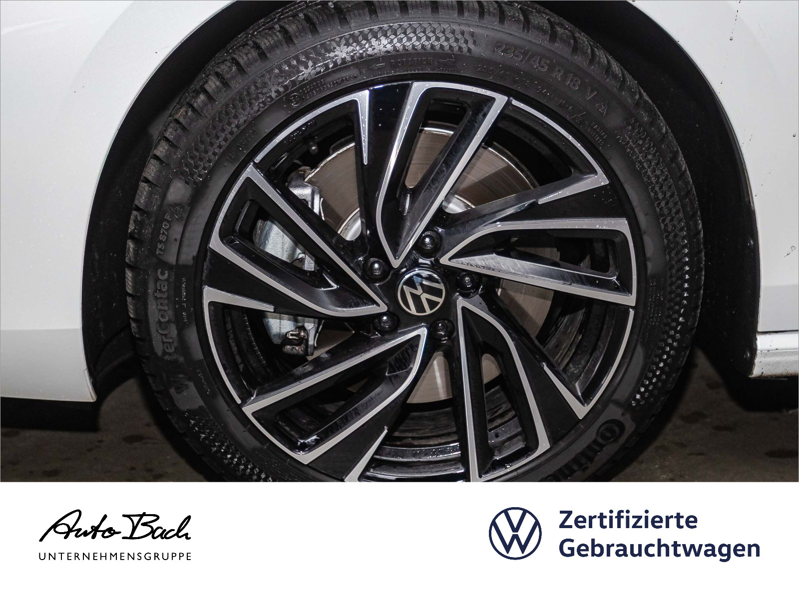 Volkswagen Passat Var. Elegance 1.5 eHybrid DSG Panorama HuD