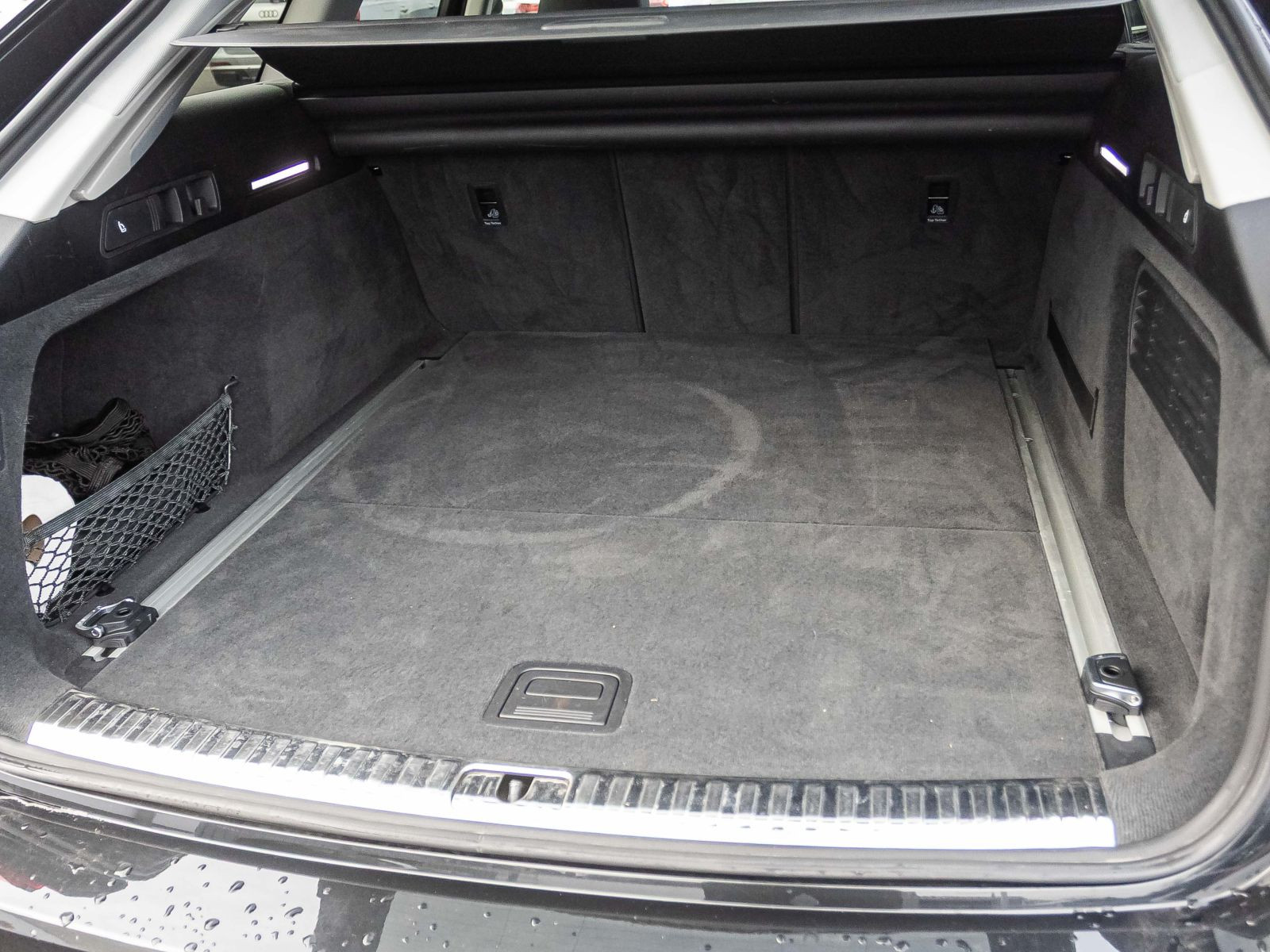 Audi A6 Avant Design 40TDI qu Stronic Navi LED ACC AHK