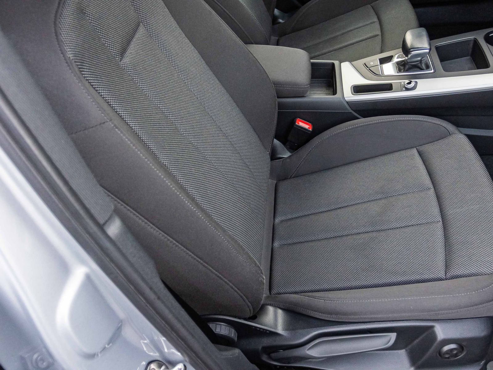 Audi A4 Advanced 40TDI Stronic Navi LED CarPlay GRA