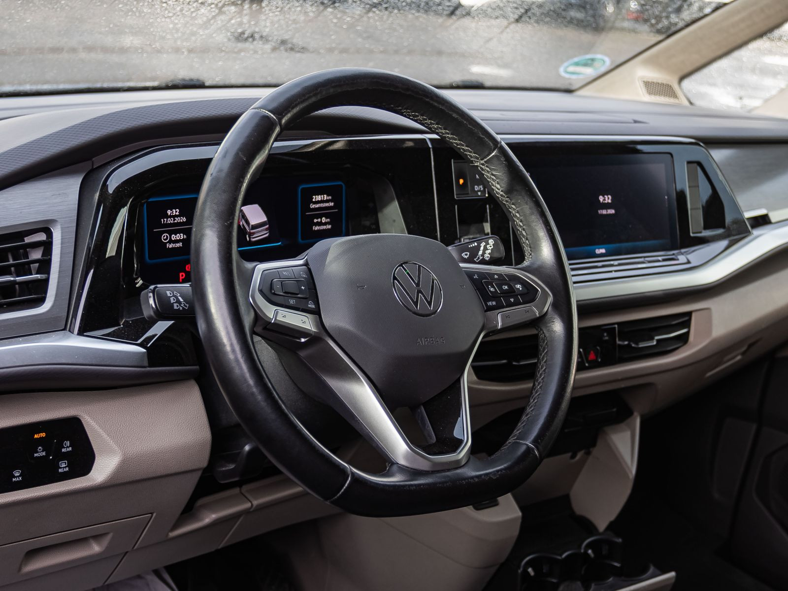 Volkswagen Multivan T7 2.0TDI DSG Life LÜ, LED, Standheizung, App-Connect