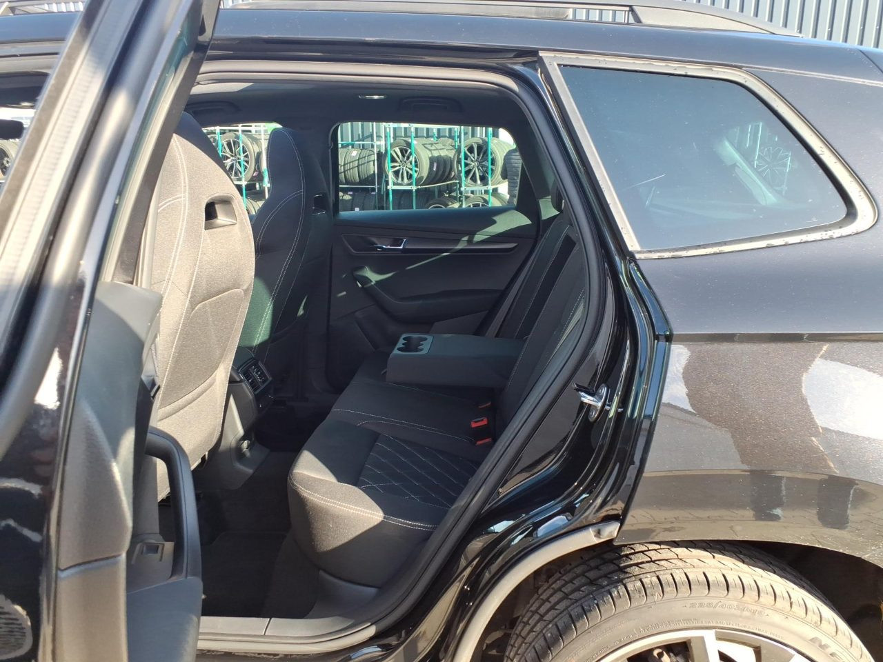 Skoda Karoq Sportline 1.5 TSI 110kW Panorama GRA Canton AHK