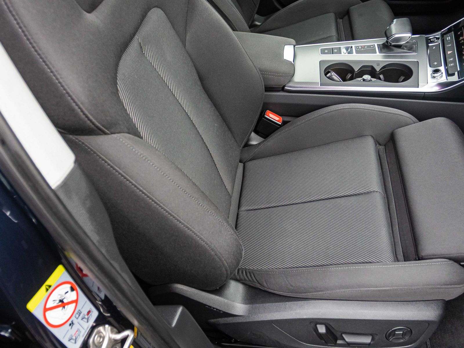 Audi A6 Avant Sport 40TDI qu Stronic Navi AHK virtual