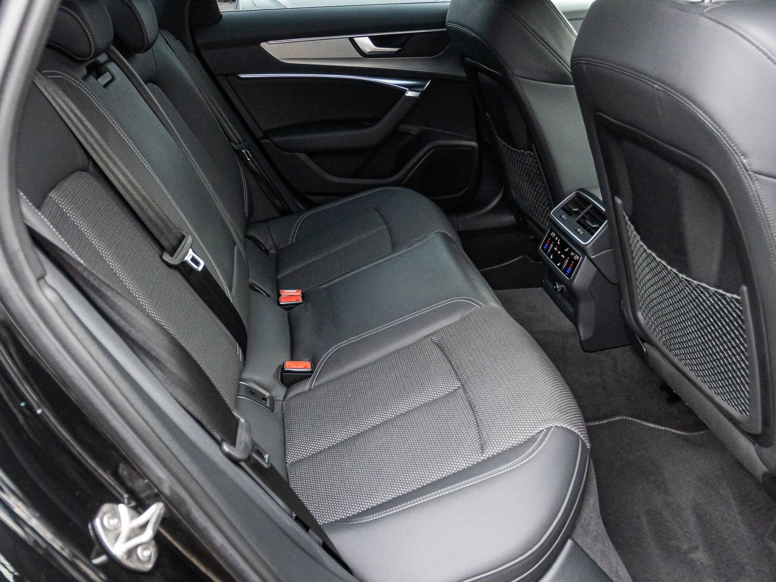 Audi A6 Limousine S line 45TFSI qu Stronic Navi AHK ACC