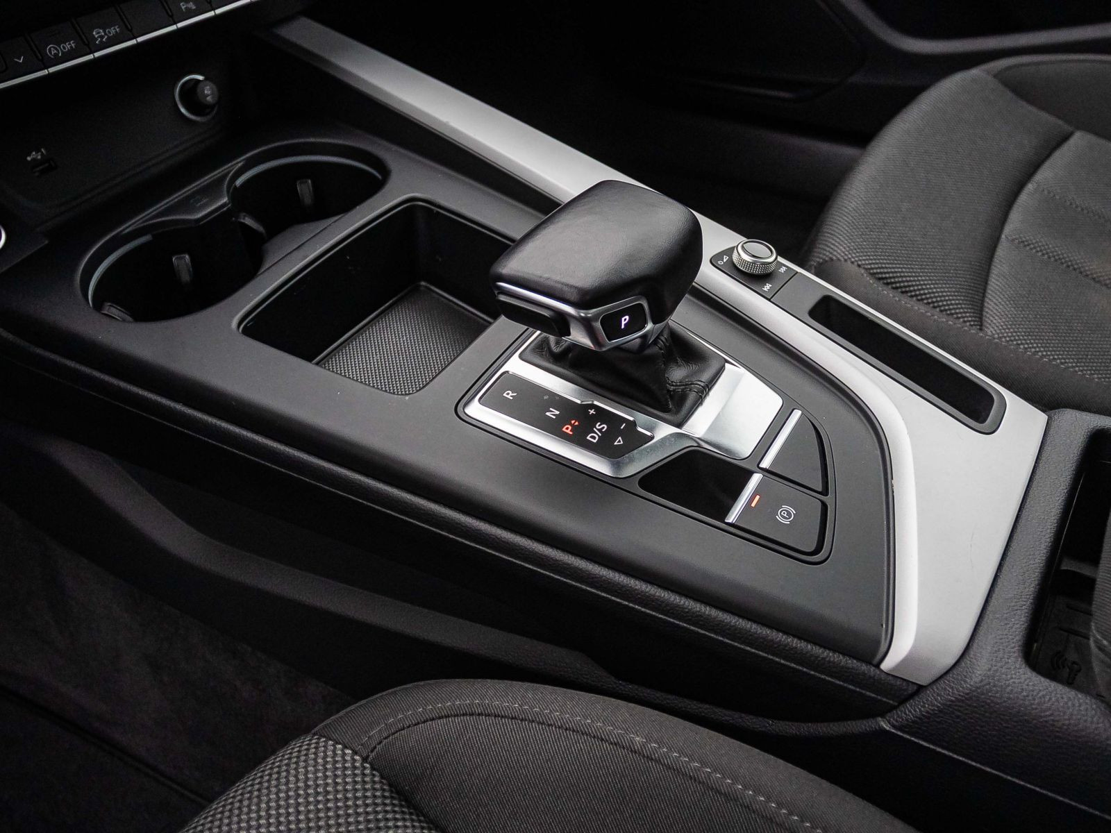 Audi A4 Avant Advanced 40TFSI Stronic Navi Panorama EPH