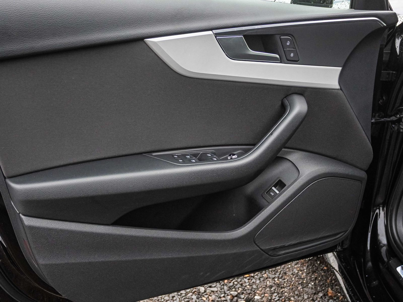 Audi A4 Avant Advanced 40TFSI Stronic Navi Panorama EPH