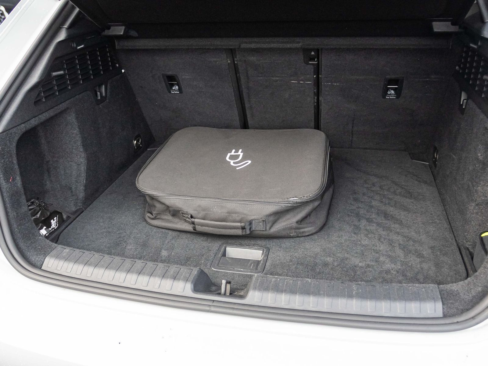 Audi A3 Sportback TFSIe40 Stronic S line LED Navi