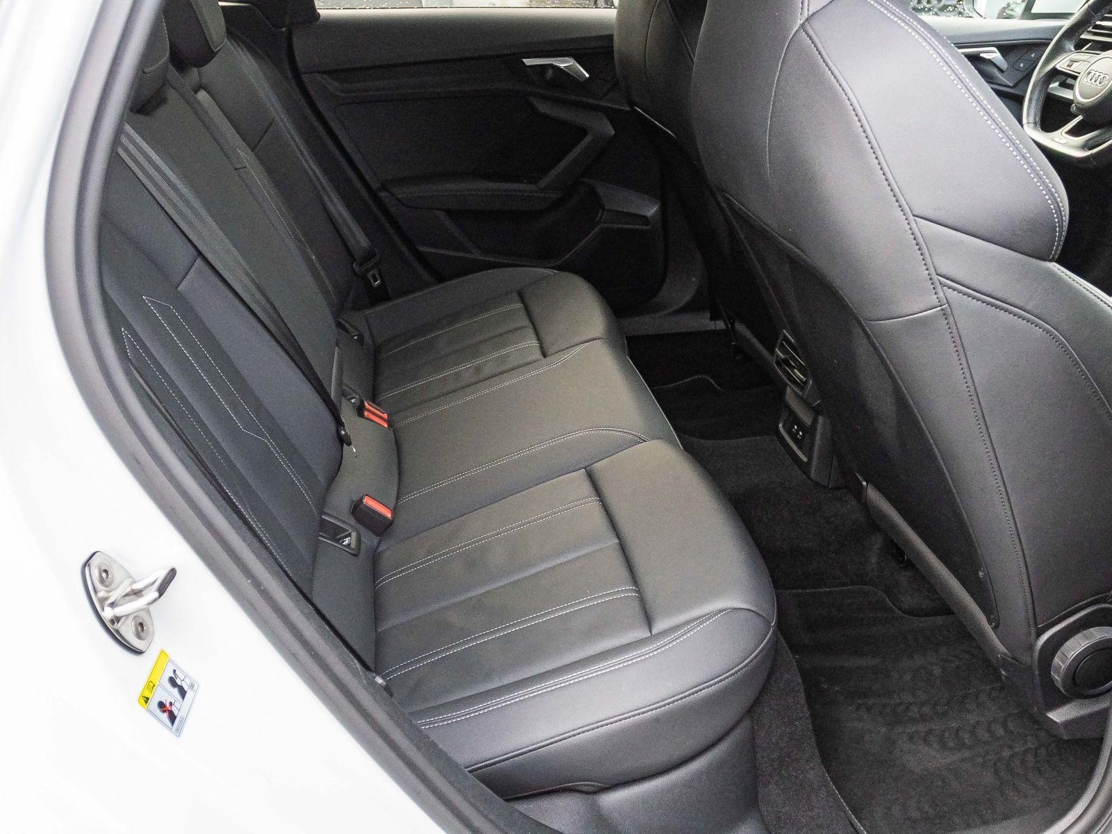 Audi A3 Sportback TFSIe40 Stronic S line LED Navi