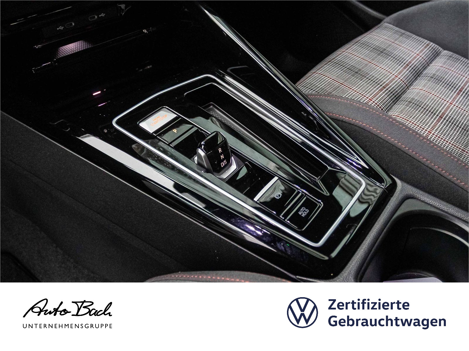 Volkswagen Golf VIII GTI 2.0 TSI DSG Navi LED ACC CarPlay EPH