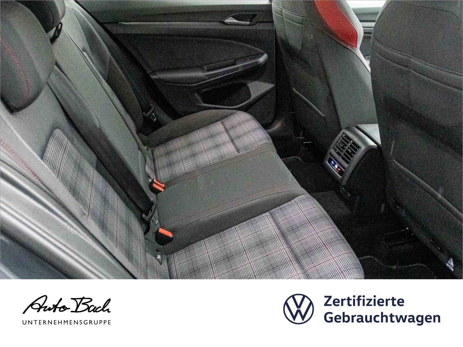 Volkswagen Golf VIII GTI 2.0 TSI DSG Navi LED ACC CarPlay EPH