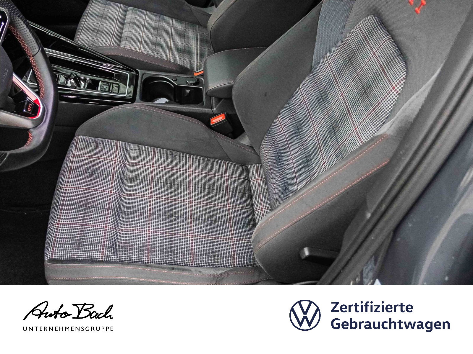 Volkswagen Golf VIII GTI 2.0 TSI DSG Navi LED ACC CarPlay EPH