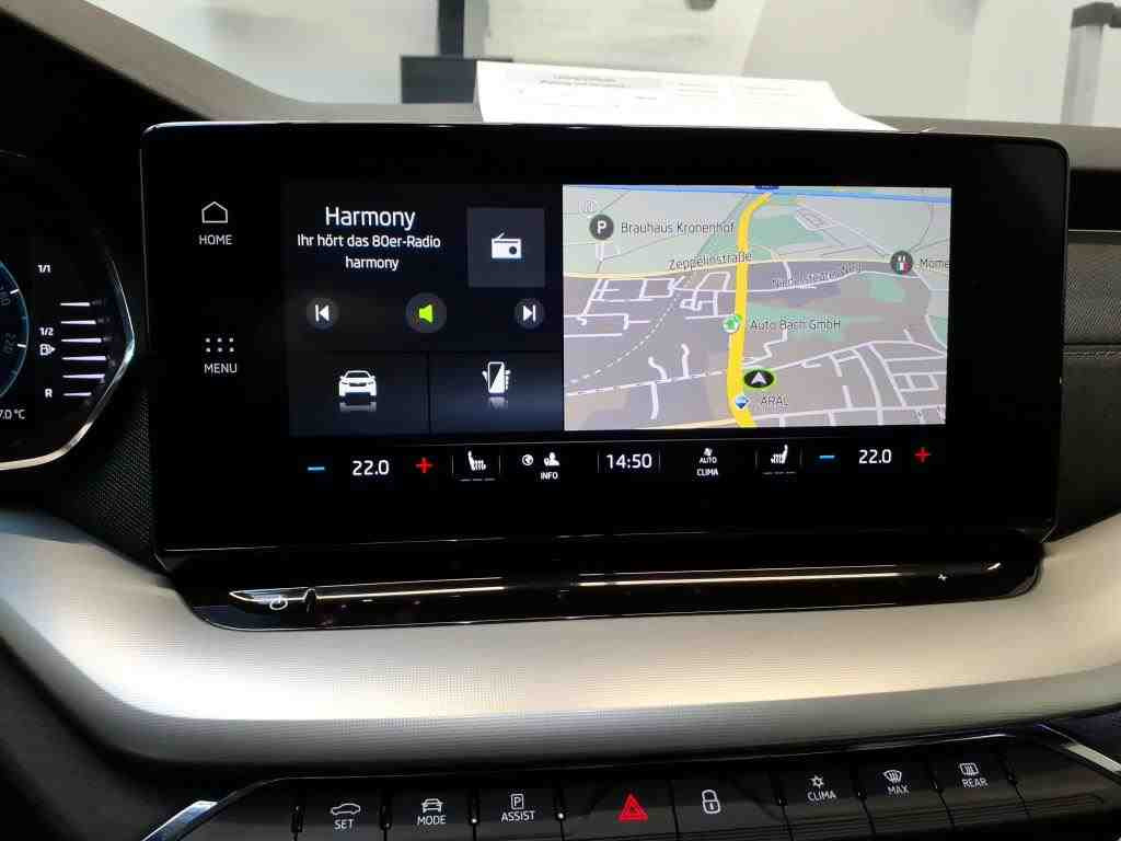 Skoda Octavia Combi Style 2.0TDI DSG Navi LED HuD ACC