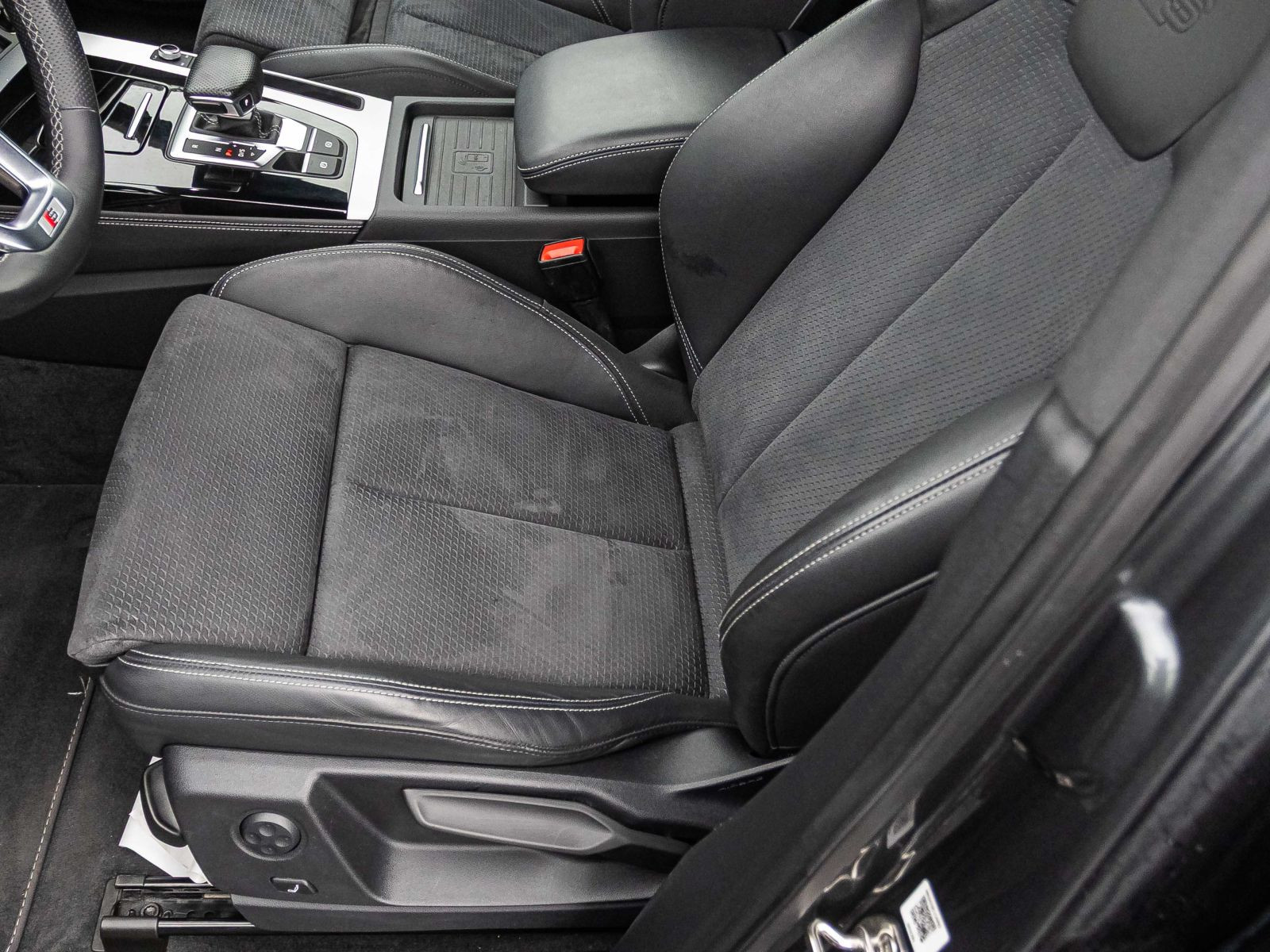 Audi Q5 S line 45TFSI qu Stronic Navi LED Standhzg B&O