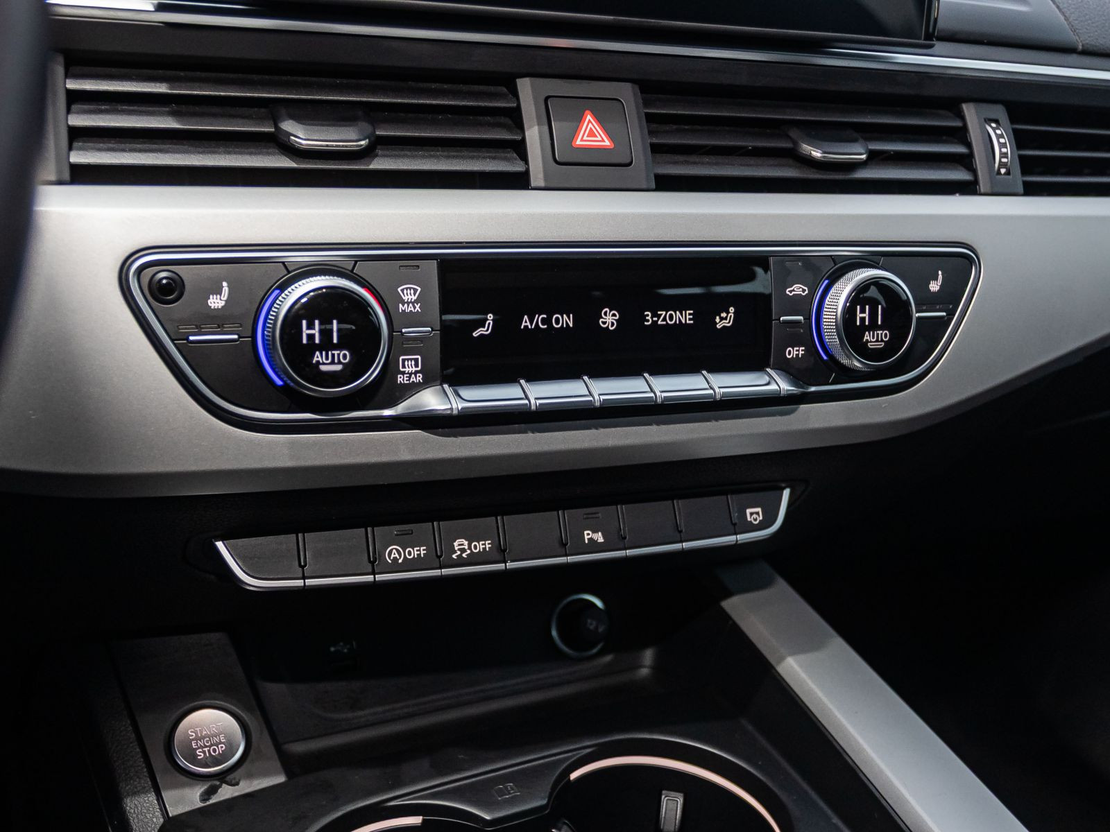 Audi A4 Avant Advanced 35TFSI Stronic Navi LED GRA AHK