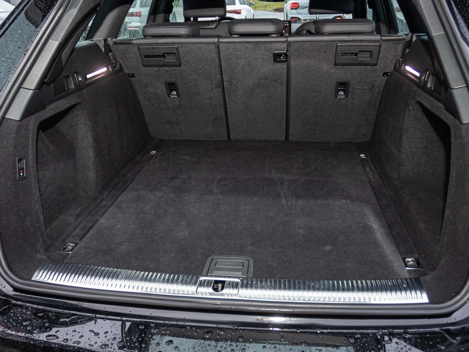 Audi A4 Avant Advanced 35TFSI Stronic Navi LED GRA AHK