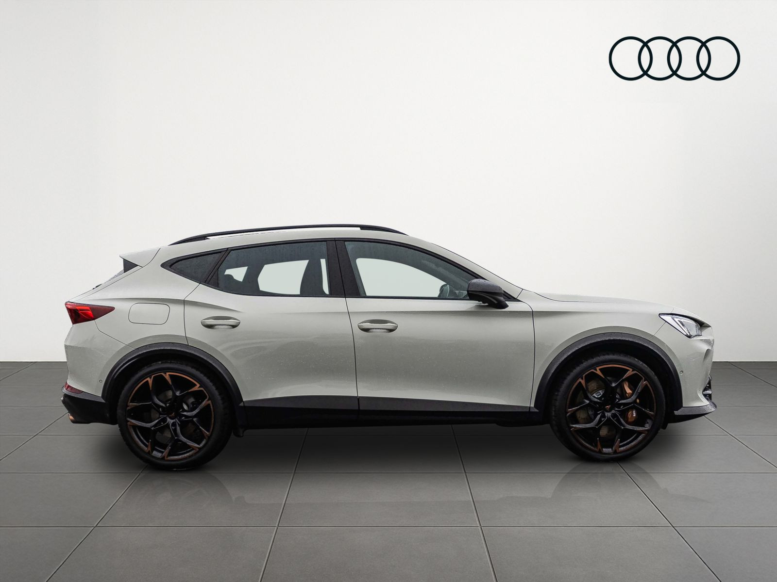 Cupra Formentor VZ5 2.5 TSI Spezial Edition Navi LED