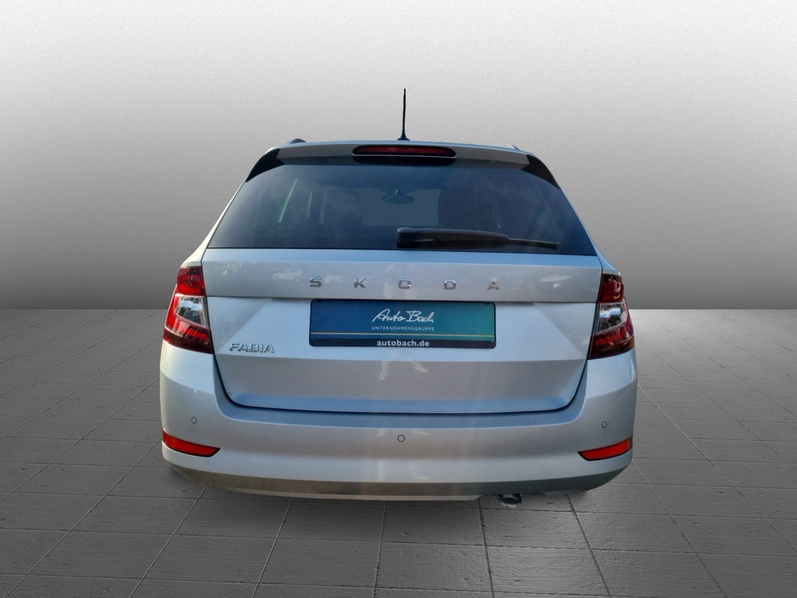 Skoda Fabia Combi Ambition 1.0 TSI DSG Navi LED CarPlay