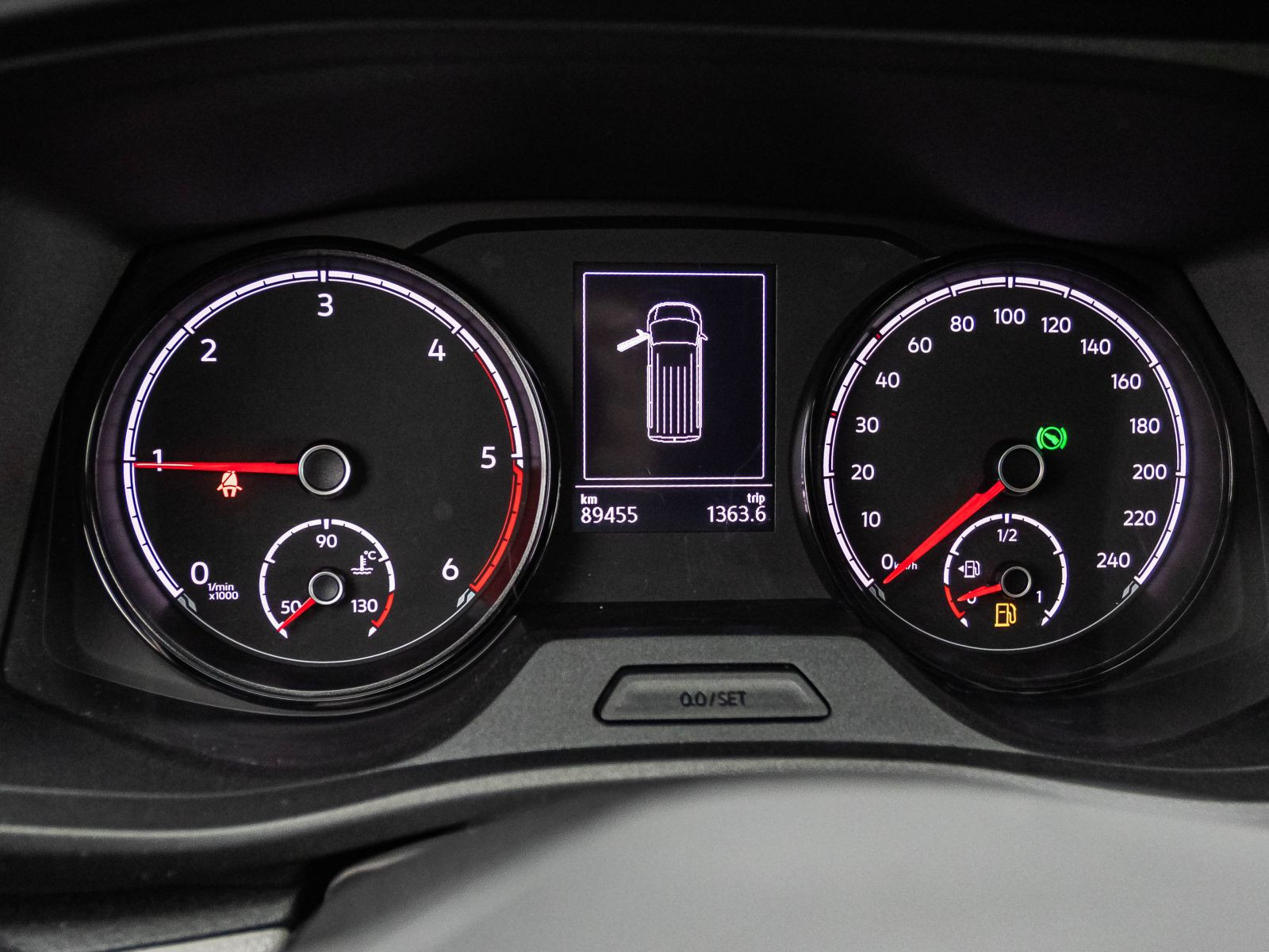 Volkswagen T6.1 Kombi 2.0TDI kR DSG Navi LED ACC CarPlay EPH