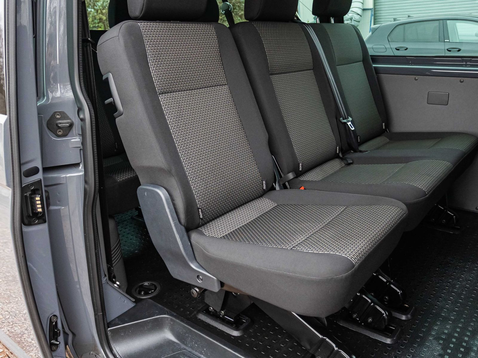 Volkswagen T6.1 Kombi 2.0TDI kR DSG Navi LED ACC CarPlay EPH