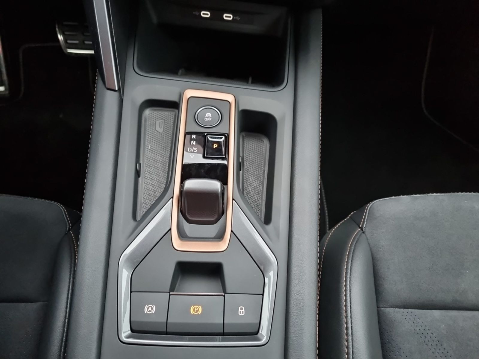 Cupra Leon Sportstourer VZ 2.0 TSI 4Drive Navi ACC EPH