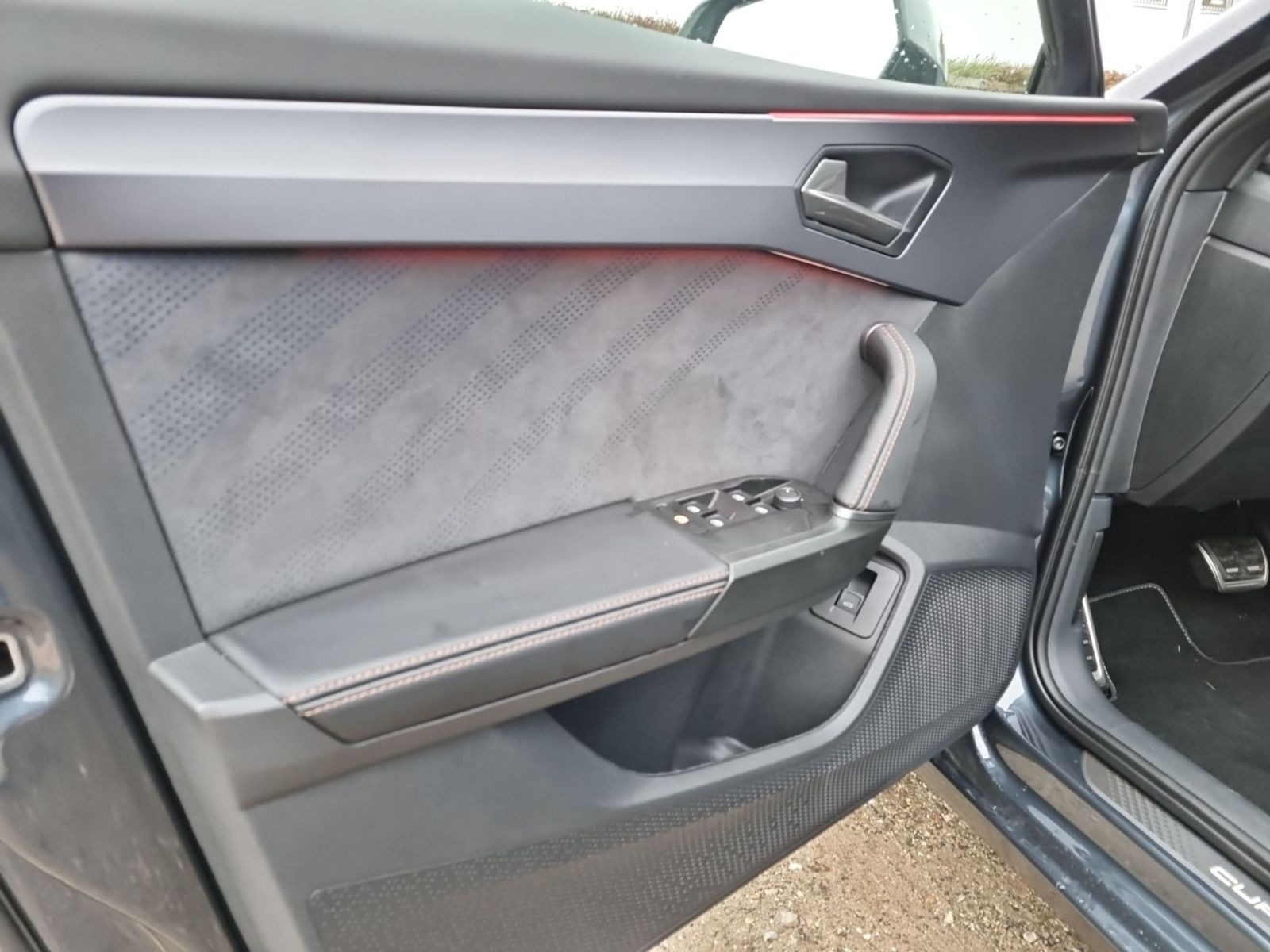 Cupra Leon Sportstourer VZ 2.0 TSI 4Drive Navi ACC EPH