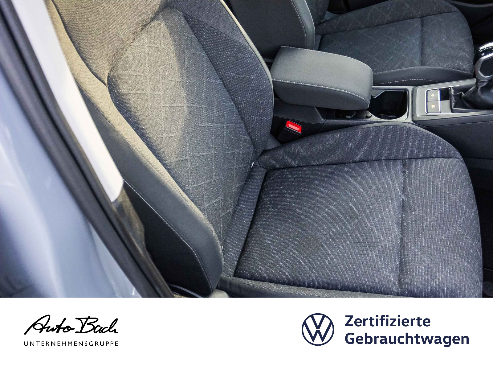 Volkswagen Golf Variant 1.0TSI Life Navi LED ACC CarPlay EPH