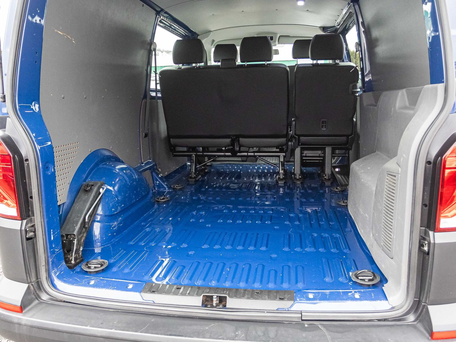 Volkswagen T6.1 Kombi 2.0TDI LR Klima CarPlay Sitzhzg