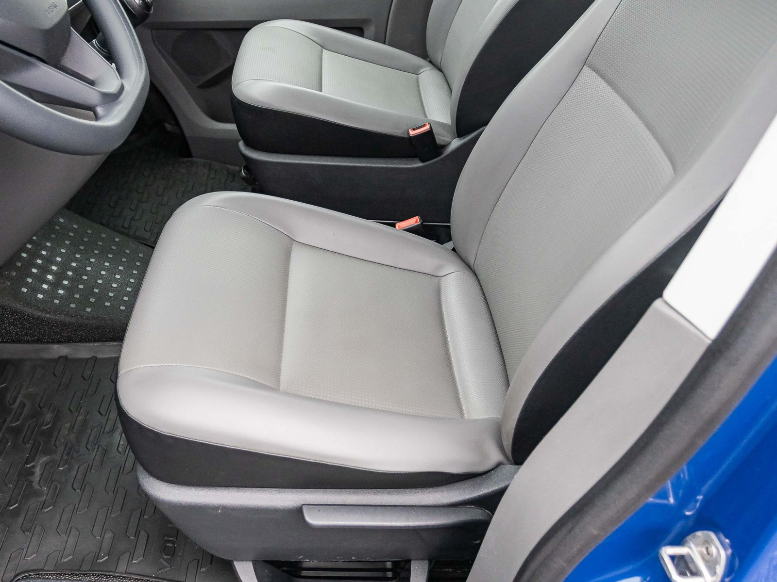 Volkswagen T6.1 Kombi 2.0TDI LR Klima CarPlay Sitzhzg