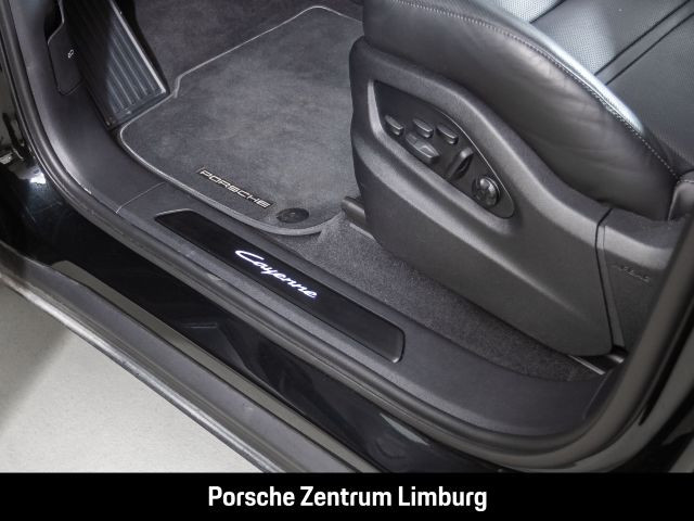 Porsche Cayenne E-Hybrid Coupe Black Edition Burmester