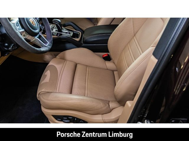 Porsche Cayenne E-Hybrid Platinum Edition Surround-View