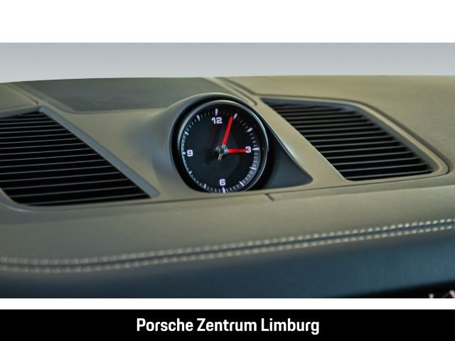 Porsche Cayenne E-Hybrid Platinum Edition Surround-View