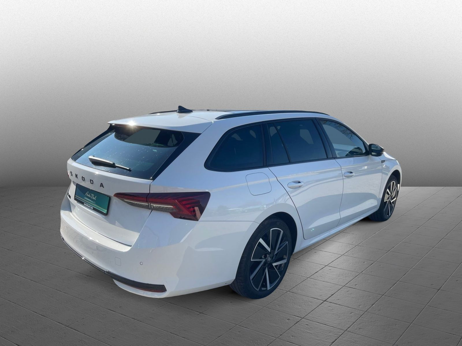 Skoda Octavia Combi Sportline 2,0 TSI 150 kW 7-Gang-DSG 4x4