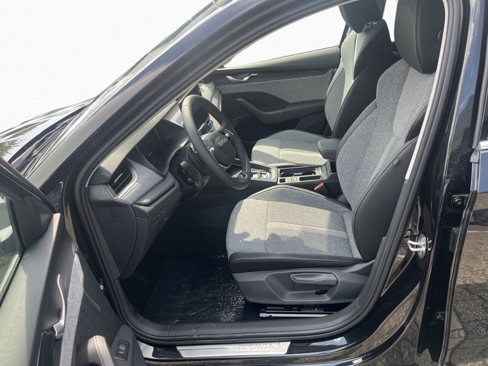 Skoda Octavia Combi Balance 1,5 TSI mHEV 110 kW 7-Gang-DSG