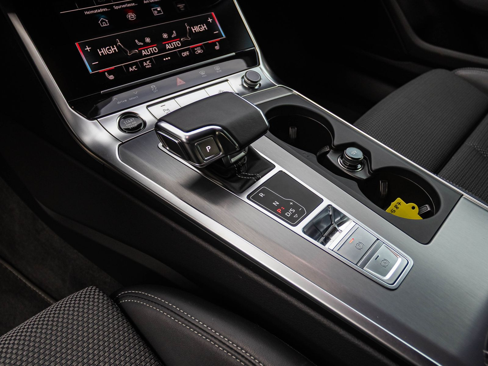 Audi A6 Avant S Line 55TFSIe qu. Navi LED ACC AHK