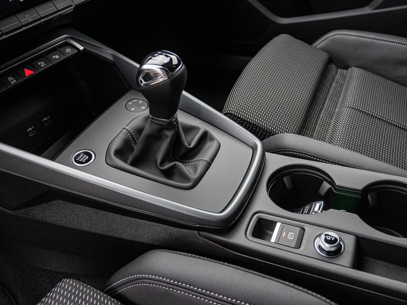 Audi A3 Sportback S-Line advanced TFSI 116PS Schaltgetriebe S-Sportsiitze LED