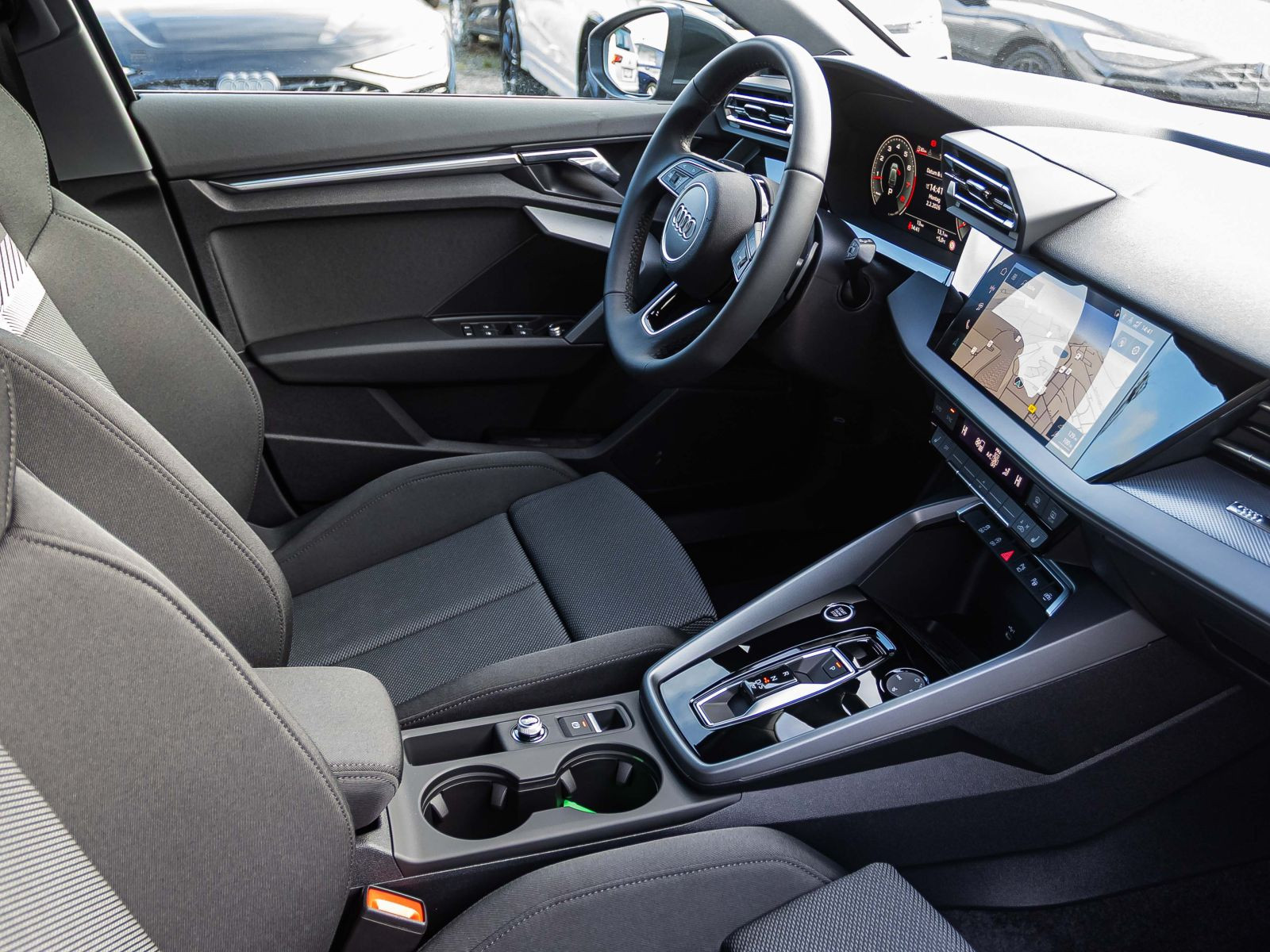 Audi A3 Sportback TFSI 110 kW Stronic Business Plus Klimatisierung Plus 