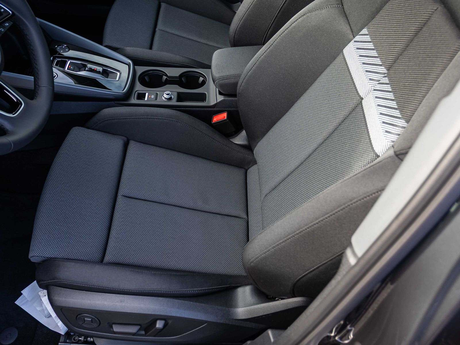 Audi A3 Sportback TFSI 110 kW Stronic Business Plus Klimatisierung Plus 