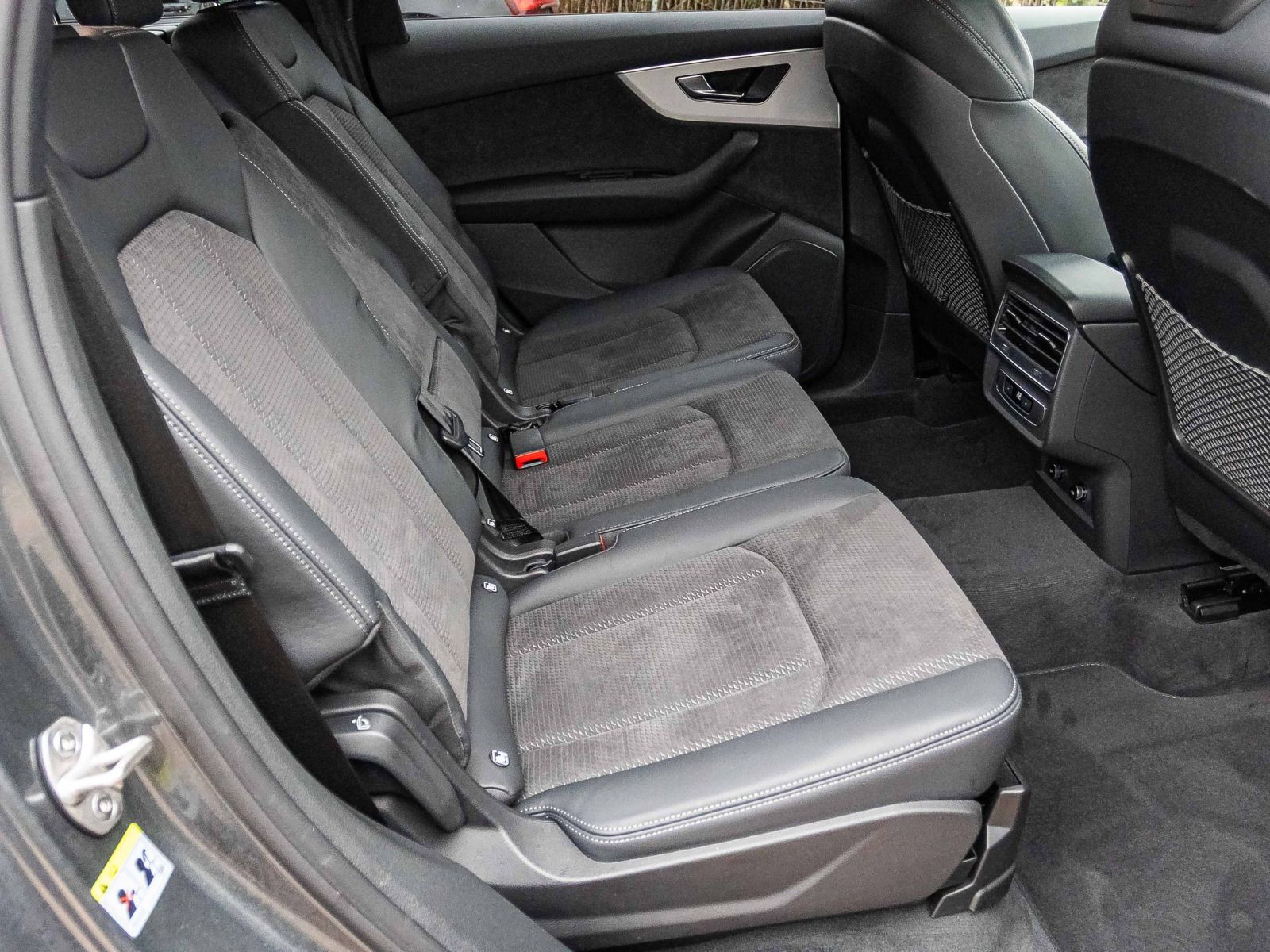 Audi Q7 S line 55TFSI e qu Navi LED Standklima GRA