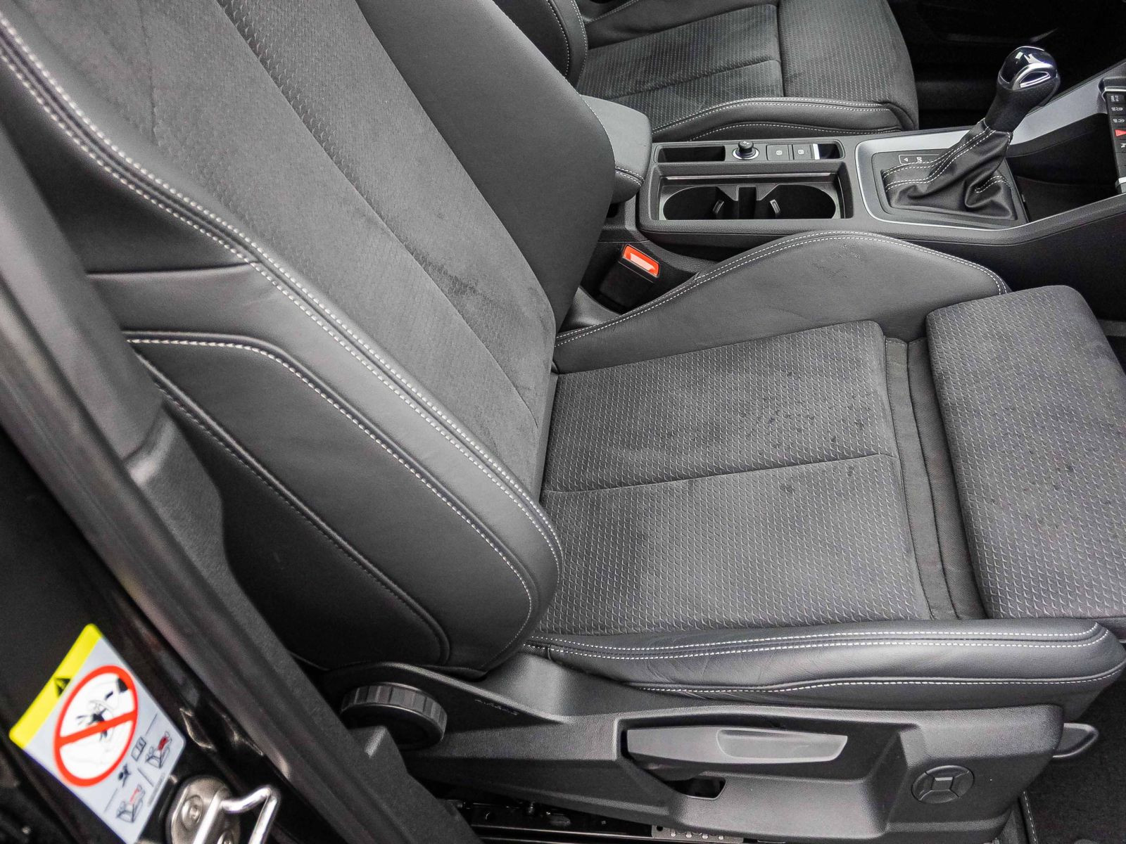 Audi Q3 Sportback S line 35TFSI Stronic Navi LED ACC