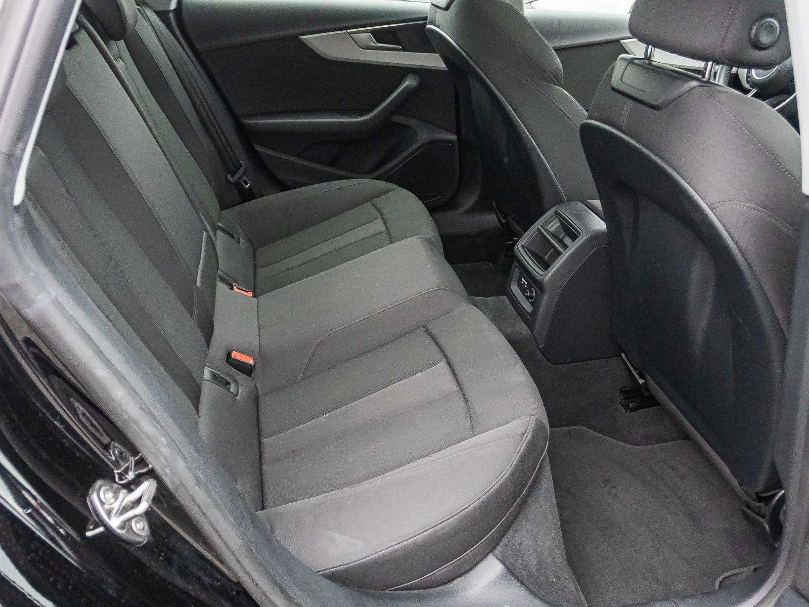 Audi A5 Sportback 35TFSI Stronic Navi LED Panorama