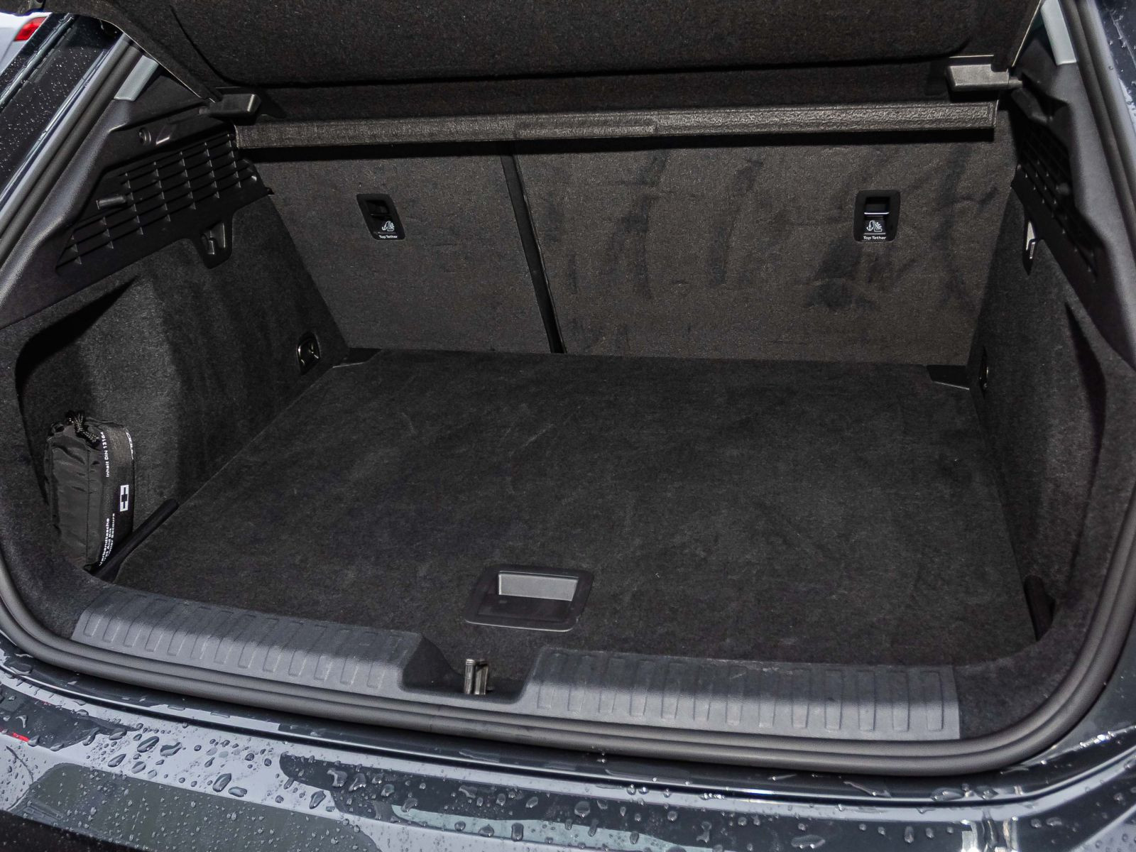 Audi A3 Sportback Advanced 35TFSI Stronic Navi LED Panorama