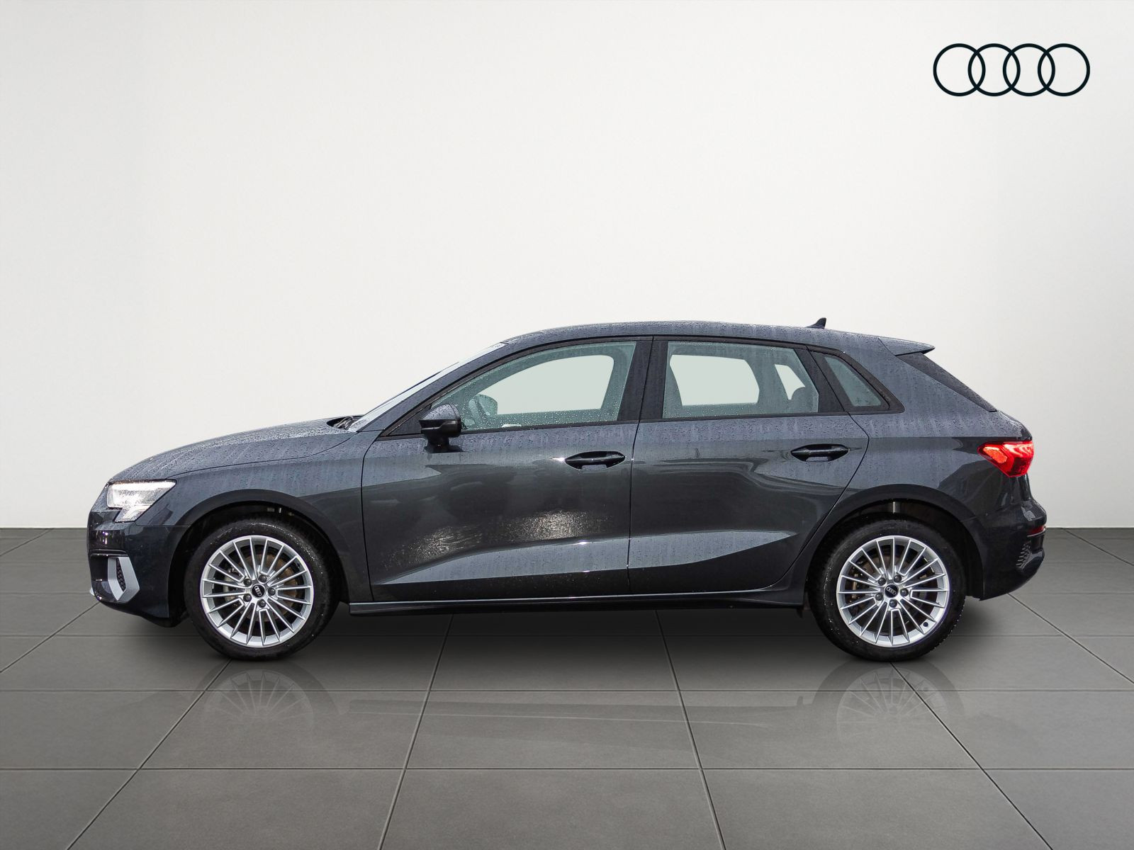 Audi A3 Sportback Advanced 35TFSI Stronic Navi LED Panorama