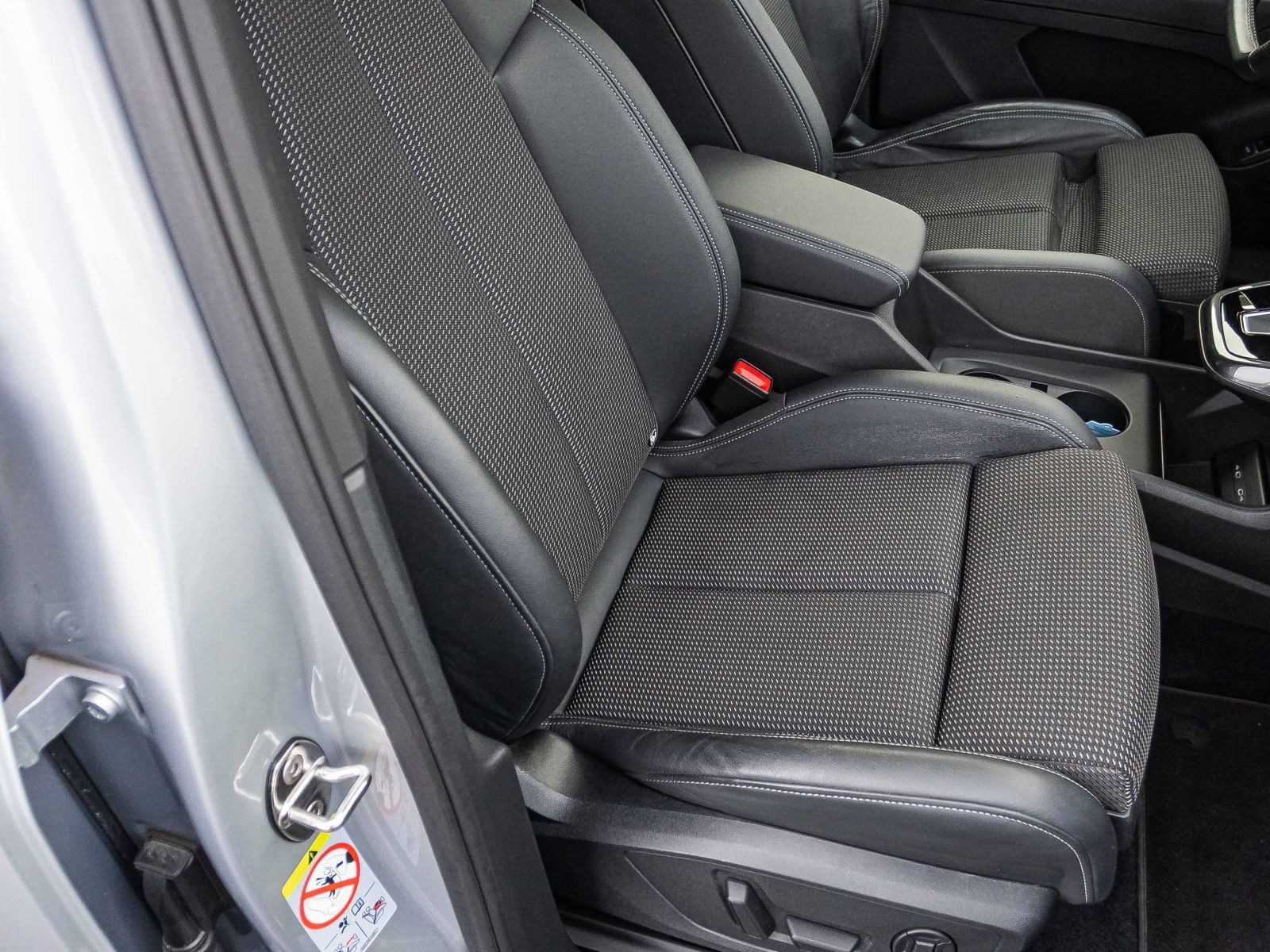 Audi Q4 Sportback e-tron 35 S line Navi LED HuD Standklima