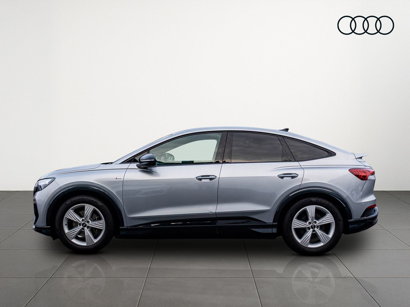 Audi Q4 Sportback e-tron 35 S line Navi LED HuD Standklima