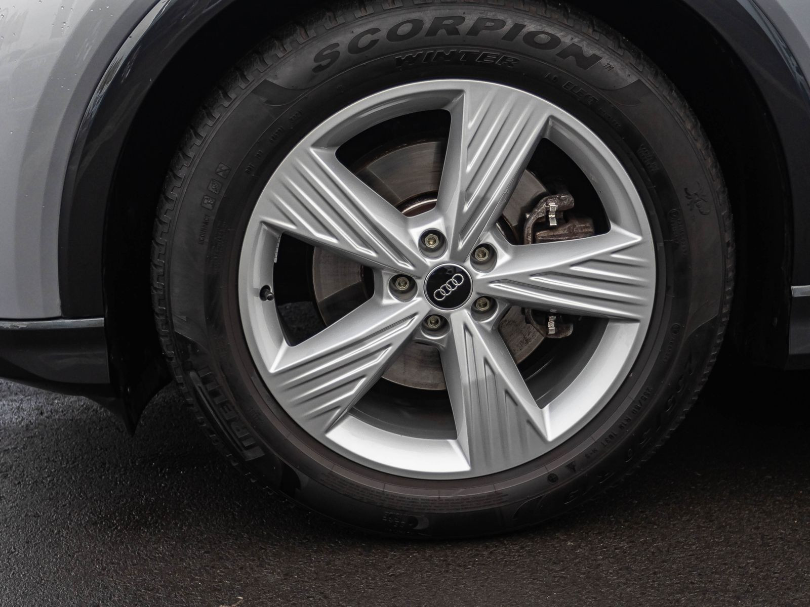 Audi Q4 Sportback e-tron 35 S line Navi LED HuD Standklima