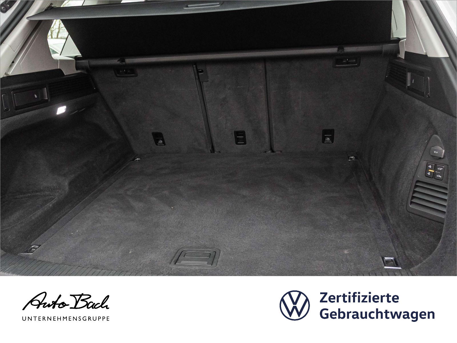 Volkswagen Touareg 3.0TDI Navi LED Standhzg Luft Leder ACC