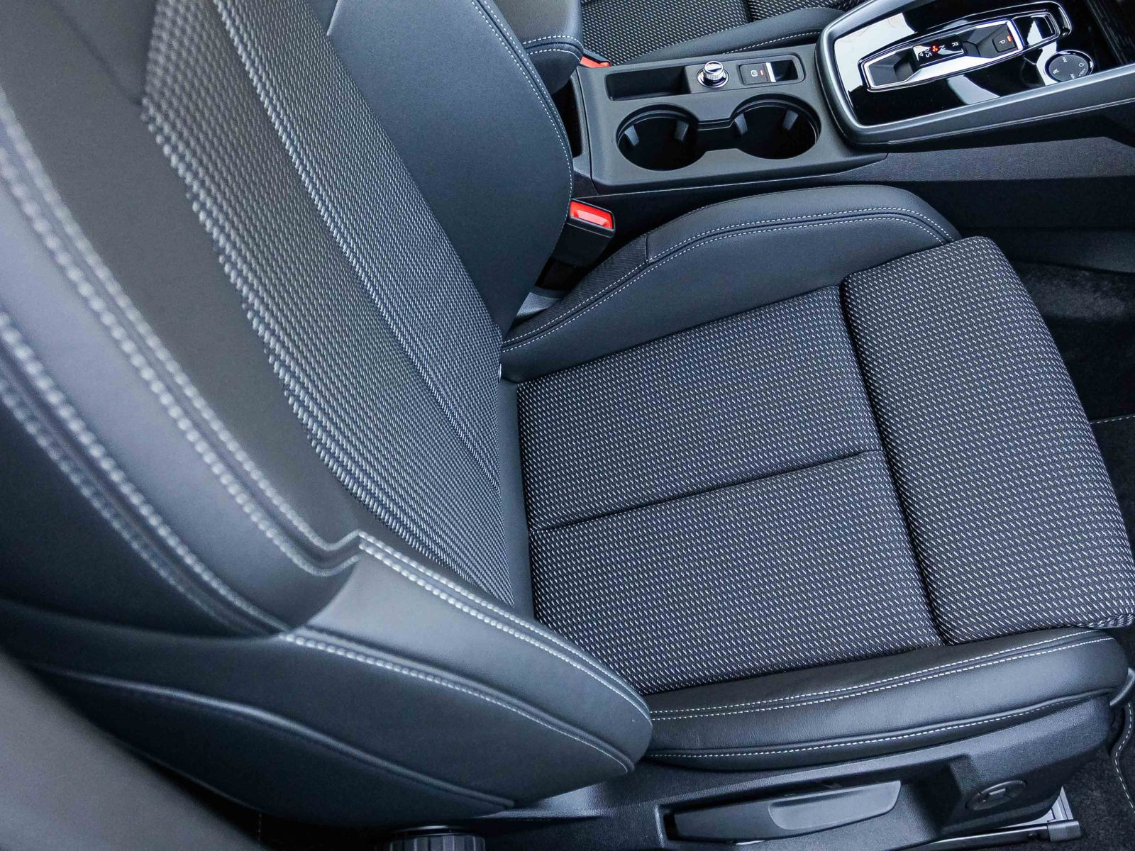 Audi A3 Sportback S line TFSI 110 kW Stronic Business Plus Klimatisierung Plus S-Interieur