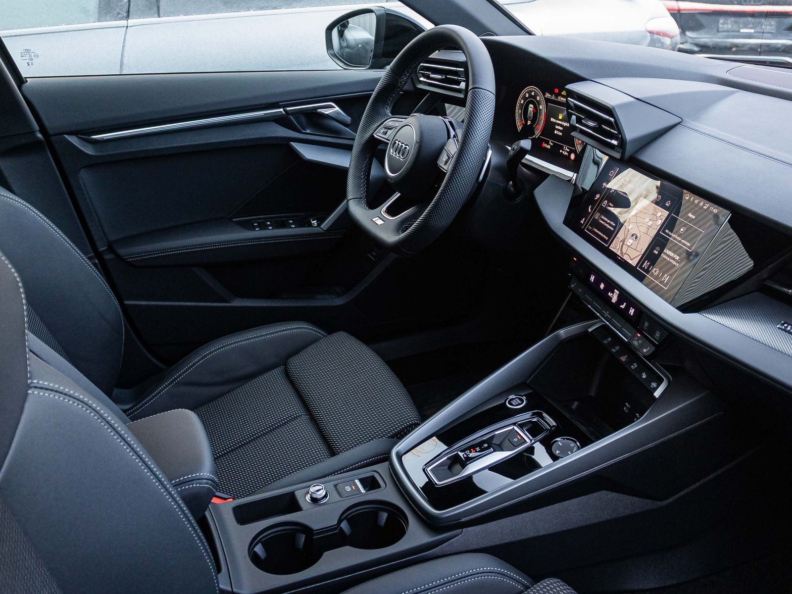 Audi A3 Sportback S line TFSI 110 kW Stronic Business Plus Klimatisierung Plus S-Interieur