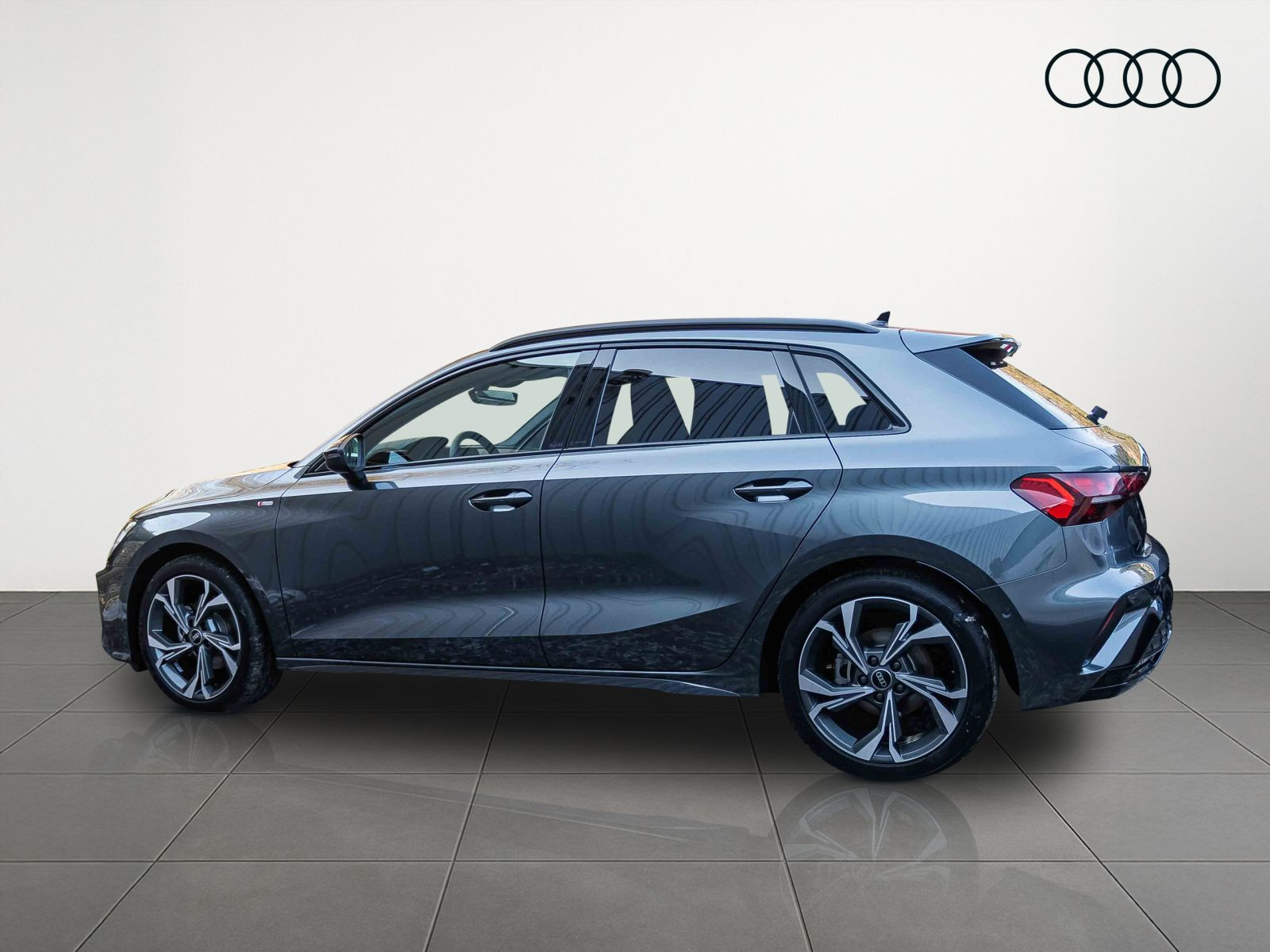 Audi A3 Sportback S line TFSI 150PS Stronic S-Sportsitze Business Klima-Plus LED