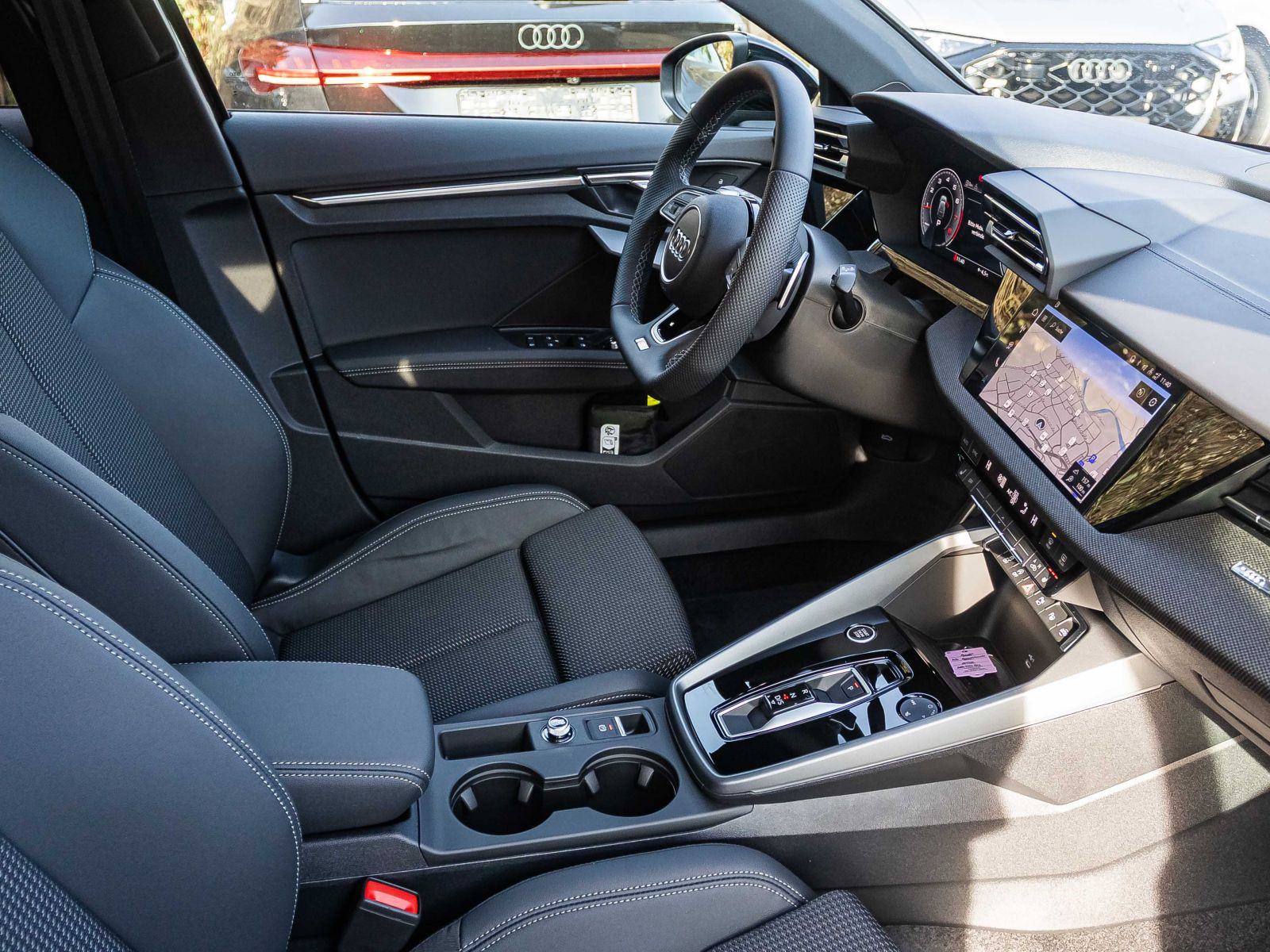 Audi A3 Sportback advanced TFSI 150PS S tronic S-Sportsitze Business  LED