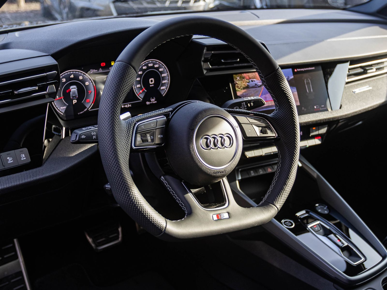 Audi A3 Sportback advanced TFSI 150PS S tronic S-Sportsitze Business  LED